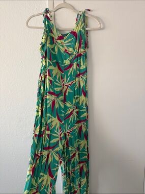 Old Navy Tie-Shoulder Green Tropical Print jumper